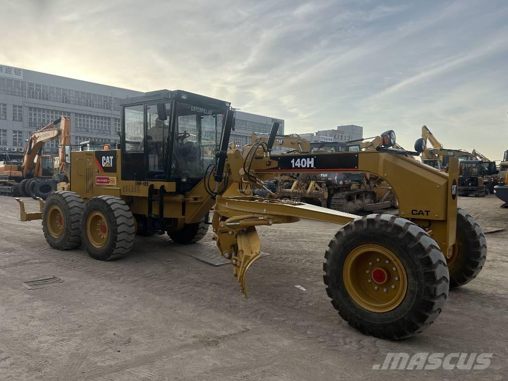 CAT 140H Grader