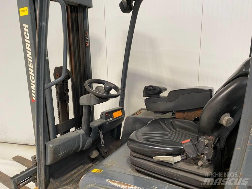 Jungheinrich EFG216k Elektrostapler