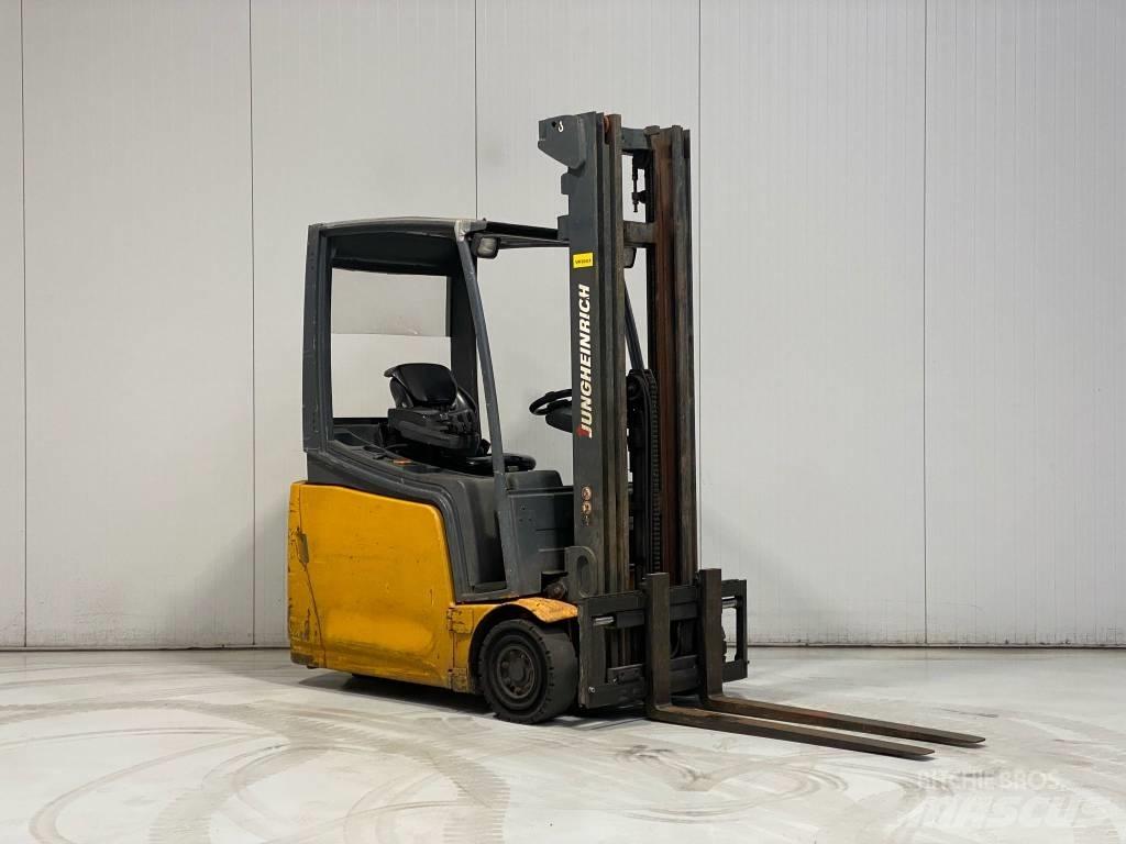 Jungheinrich EFG216k Elektrostapler