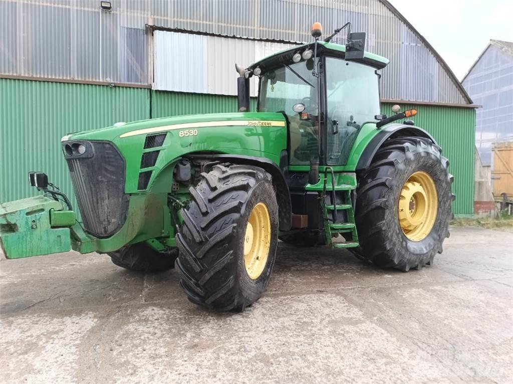 John Deere 8530 Traktoren