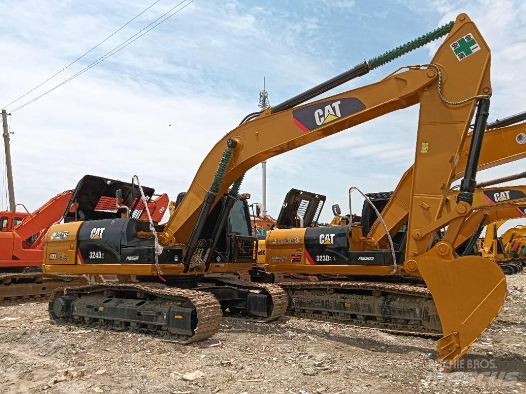 CAT 324D2 Midibagger  7t - 12t