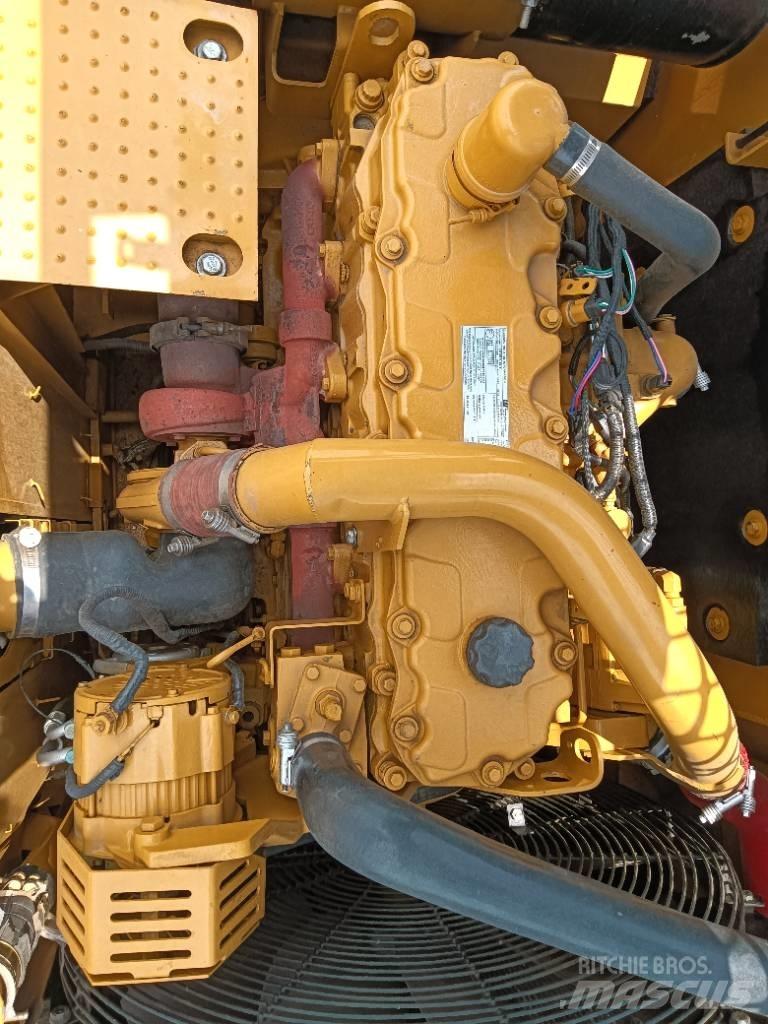 CAT 324D2 Midibagger  7t - 12t