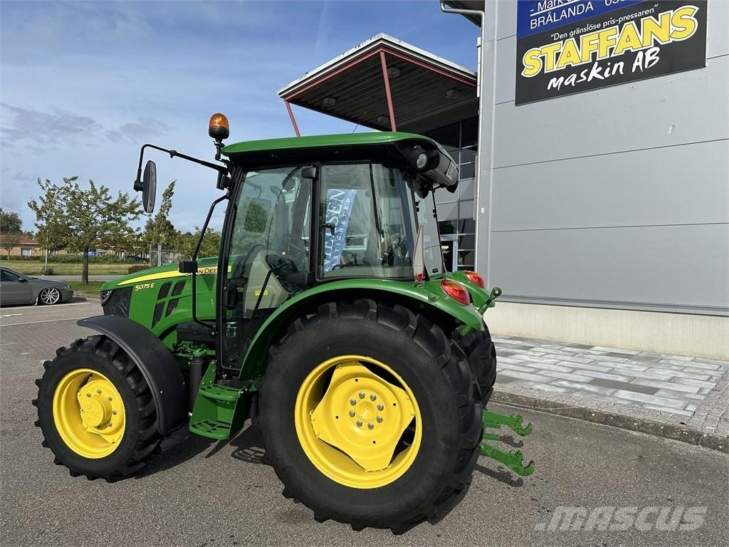 John Deere 5075 E Traktoren
