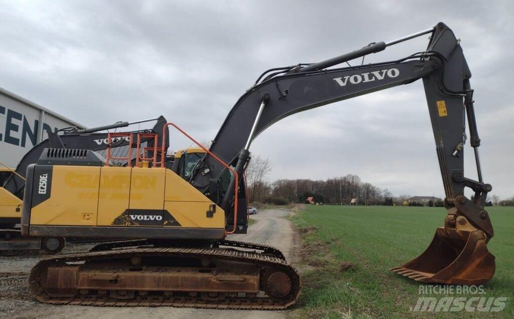 Volvo EC250EL Raupenbagger