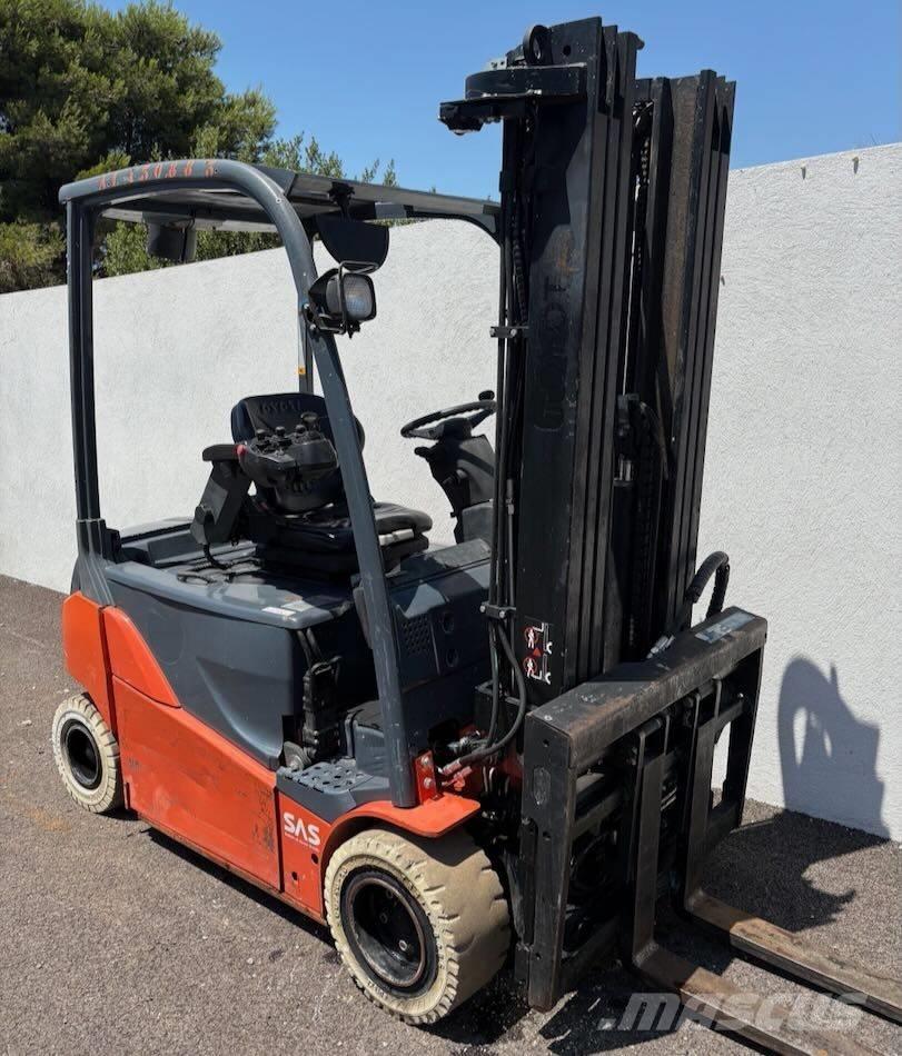 Toyota 8 FBMT 16 Elektrostapler
