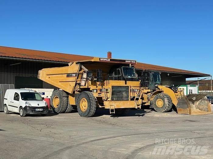 CAT 771D Minidumper