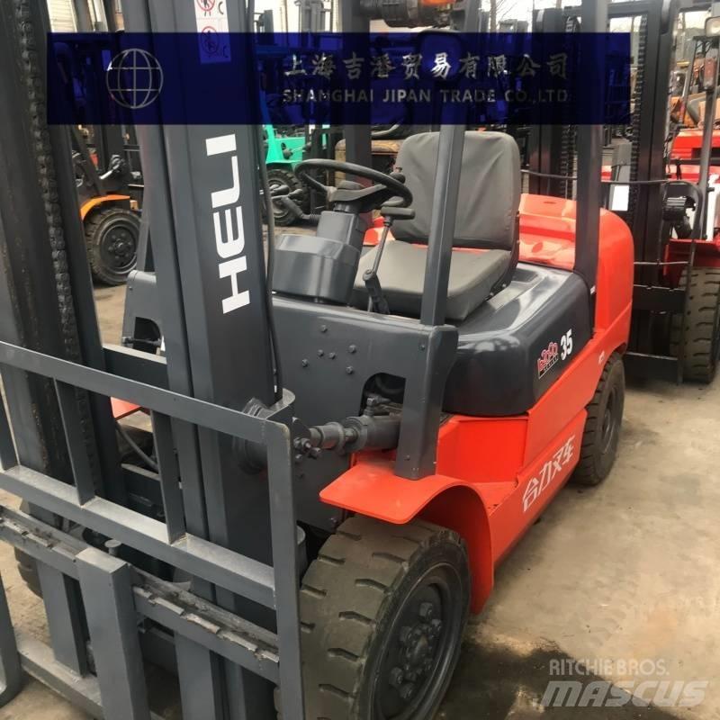 Heli H2000 35 Dieselstapler