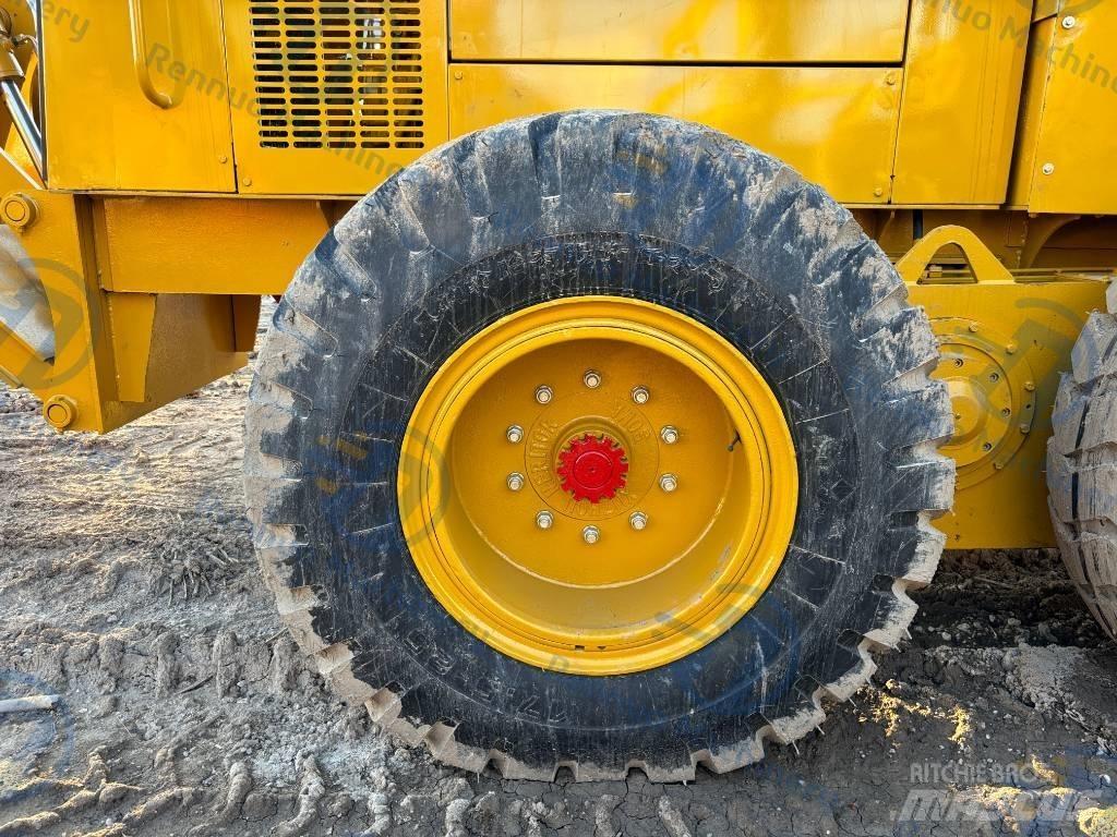 CAT 140H Grader