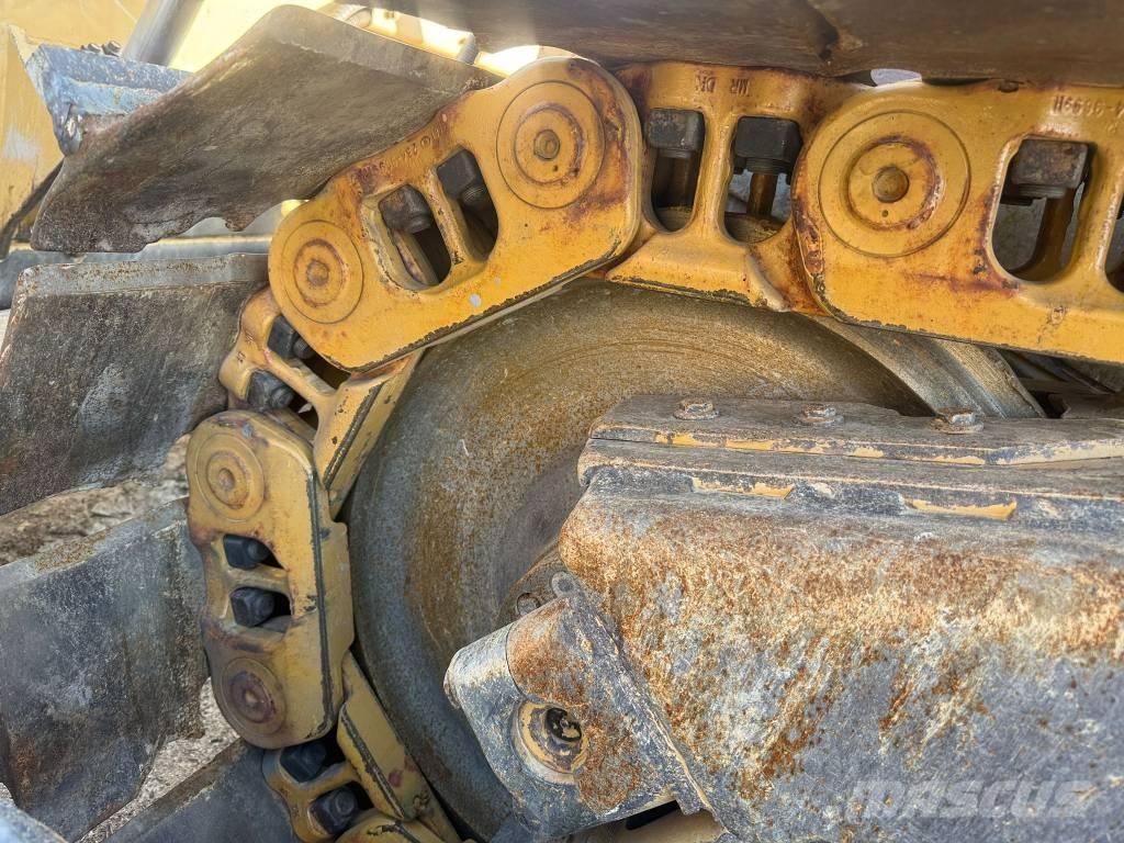 CAT D 6 T XL Bulldozer