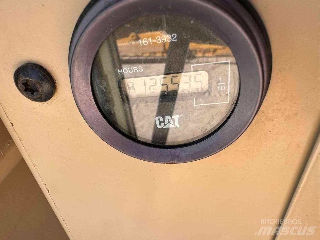 CAT 140 H Grader
