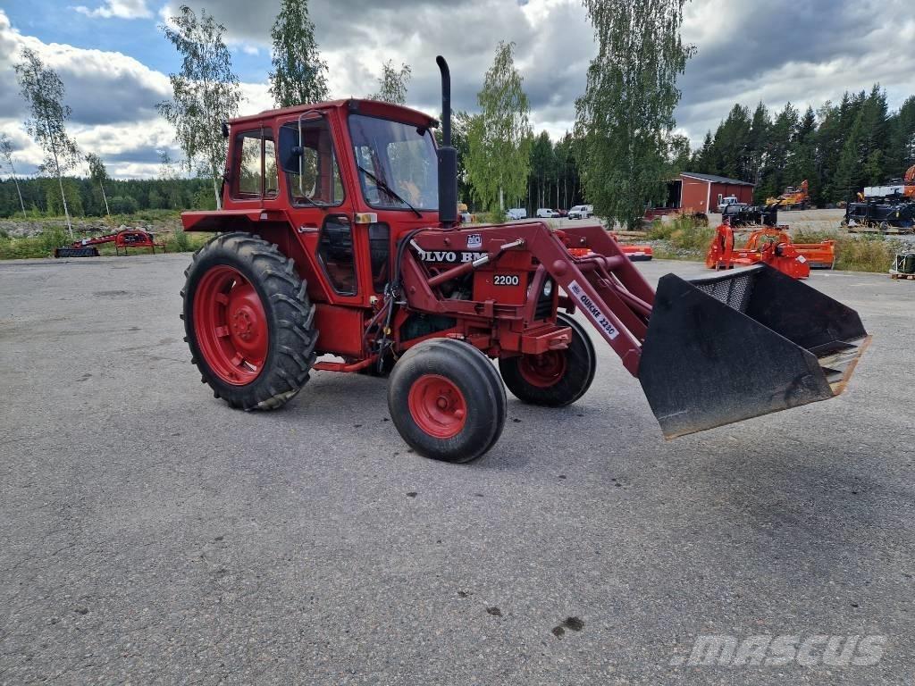 Volvo BM 2200 Traktoren
