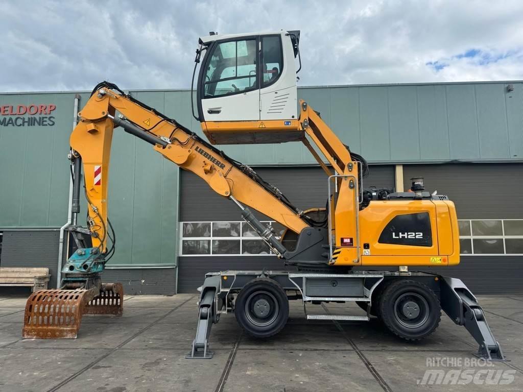 Liebherr LH 22 M Materialumschlag