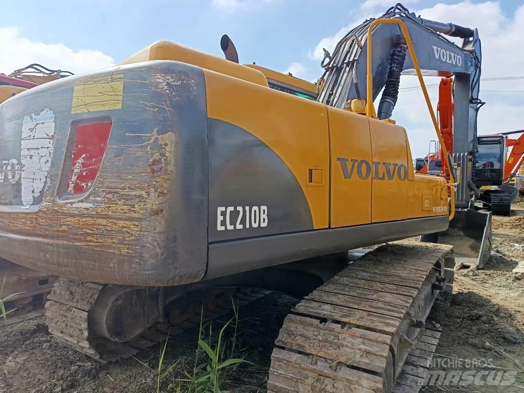 Volvo EC210B Raupenbagger