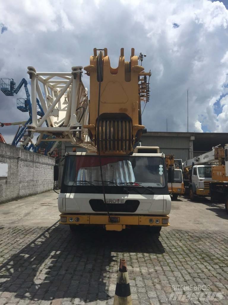 Grove GMK 6220 All-Terrain-Krane