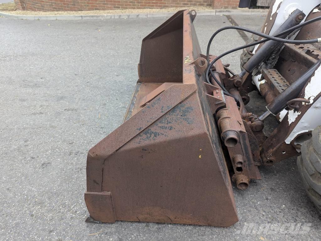 Bobcat TIPTOE BUCKET Schaufeln