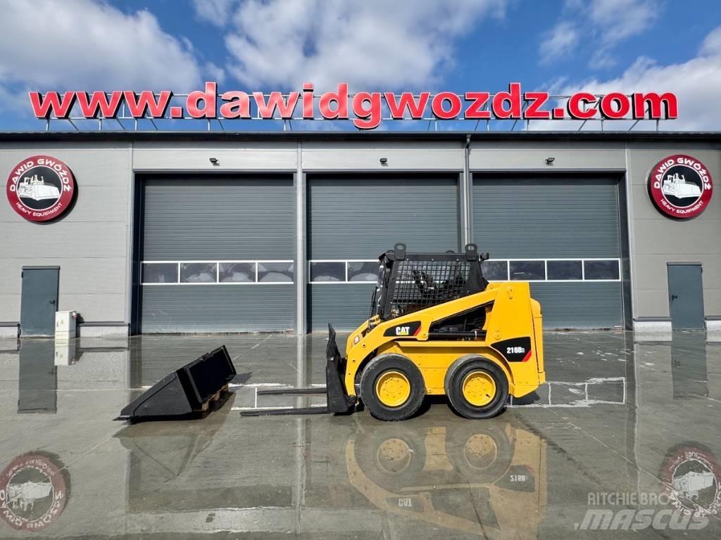 CAT 216 B 3 Kompaktlader