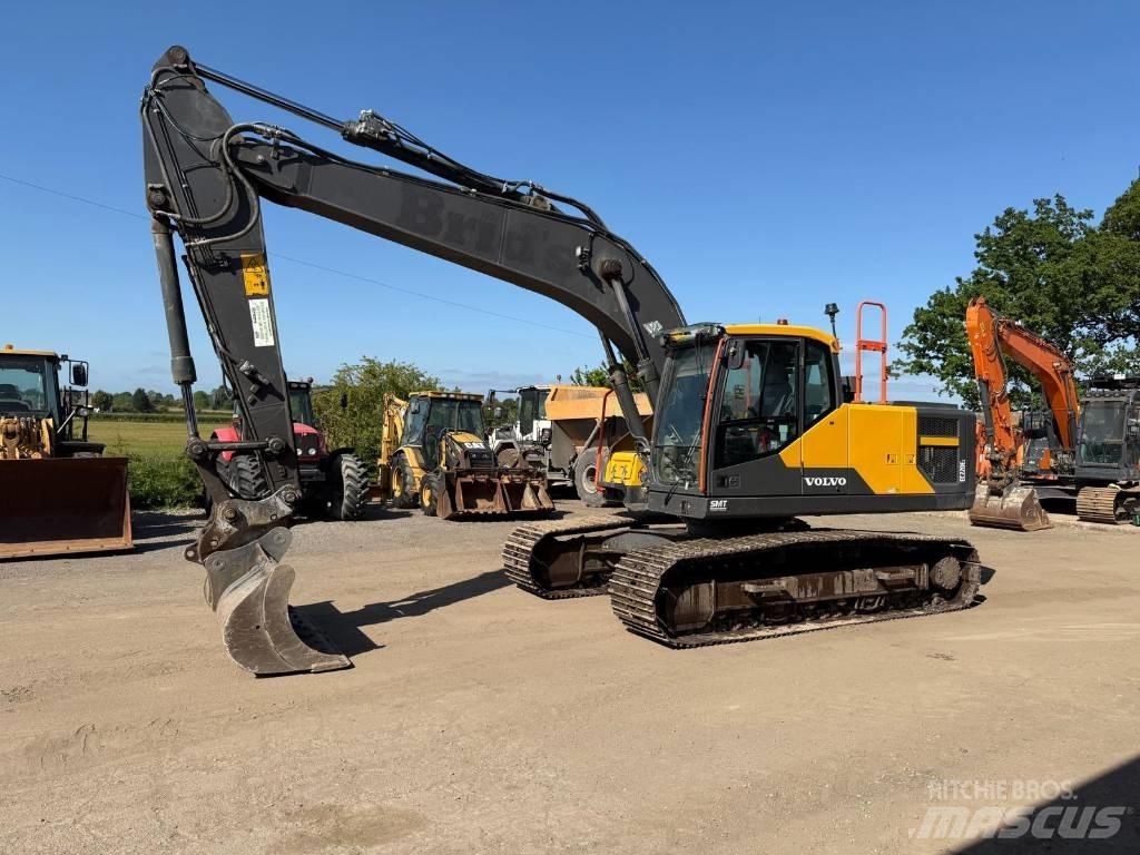 Volvo EC 220 E Raupenbagger