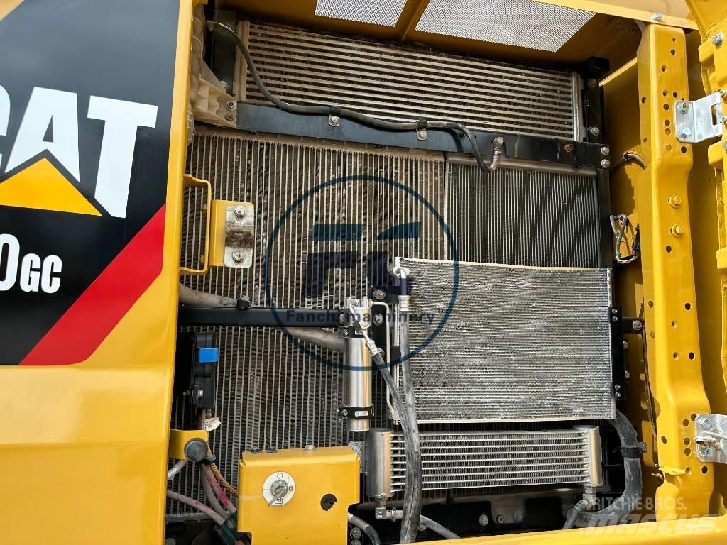 CAT 330 GC Raupenbagger