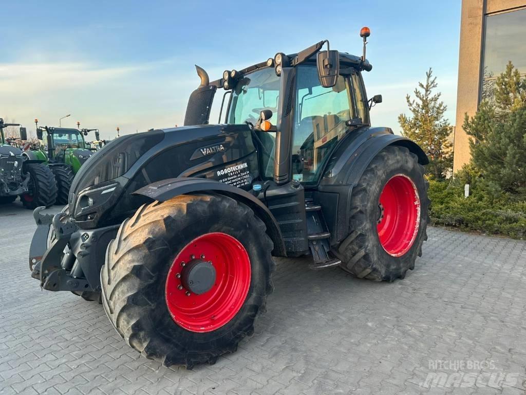 Valtra T174Direct Traktoren