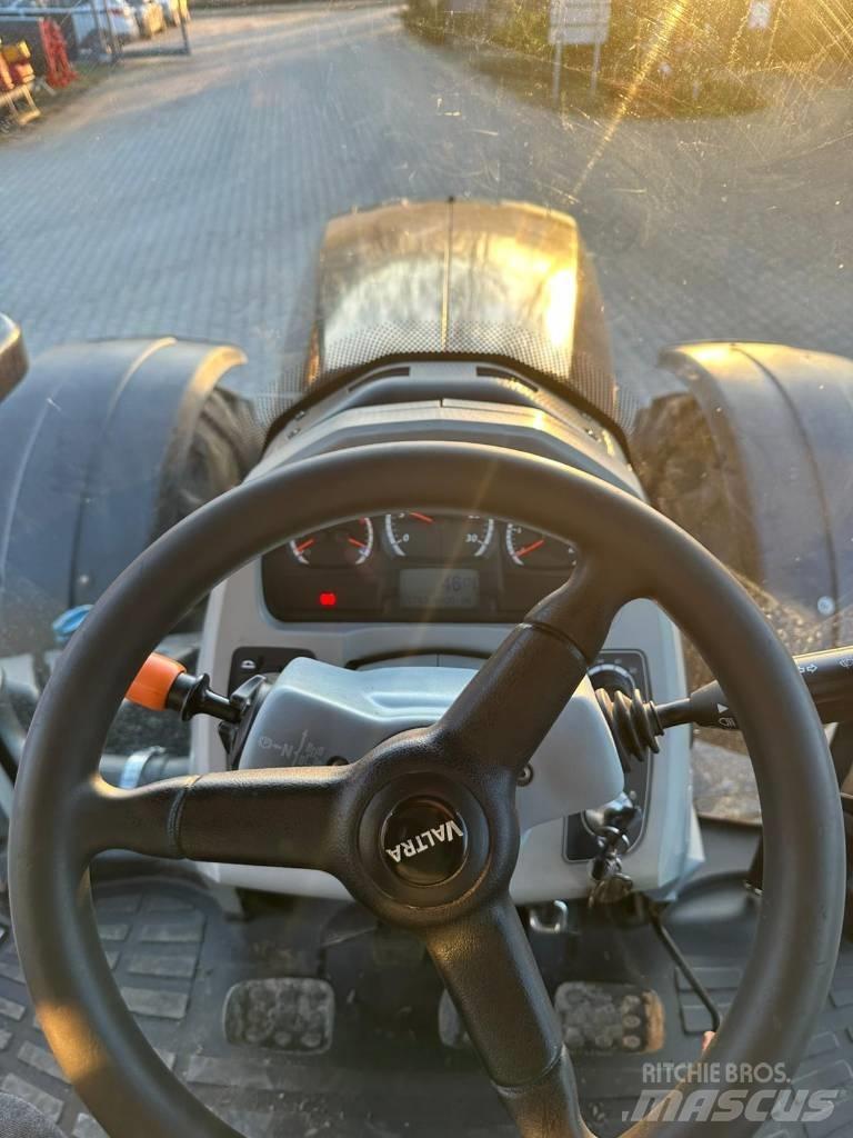 Valtra T174Direct Traktoren