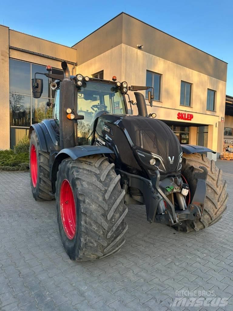 Valtra T174Direct Traktoren