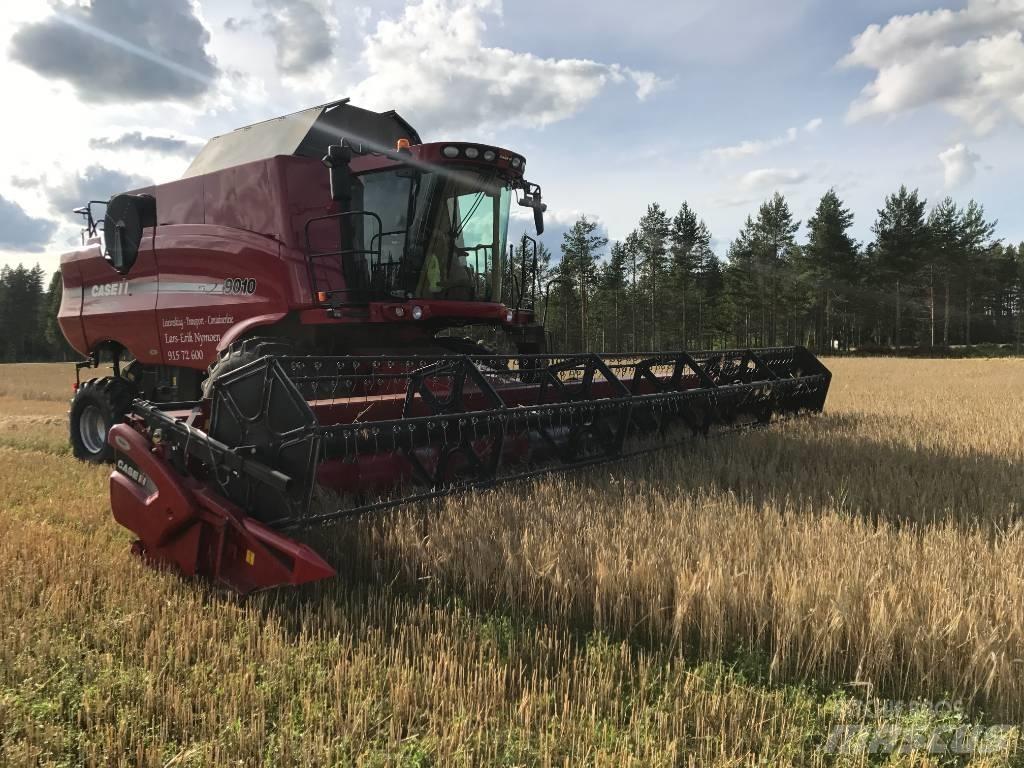 Case IH 9010 Mähdrescher