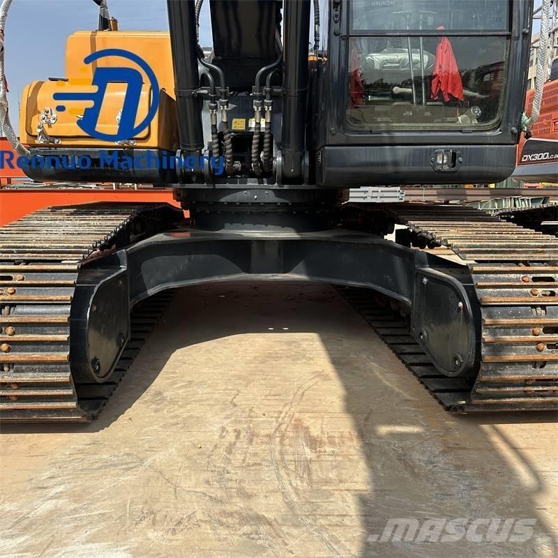 Hyundai 215-9S Raupenbagger