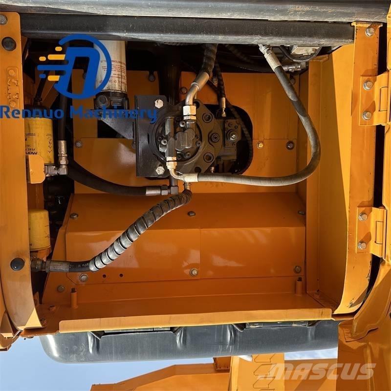 Hyundai 215-9S Raupenbagger