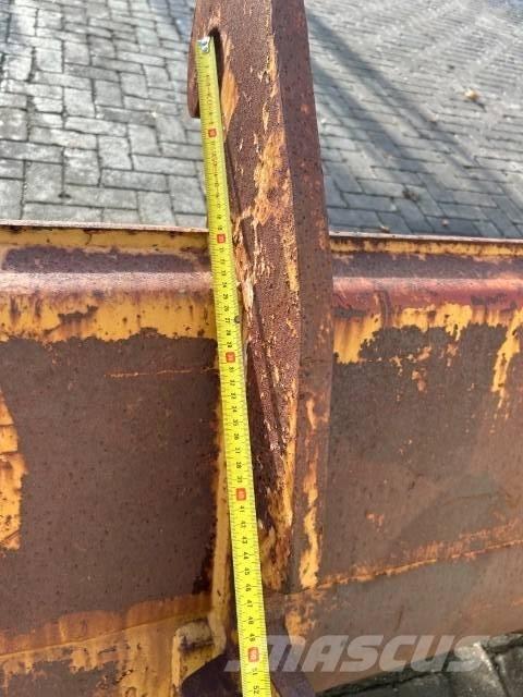  Bak 155 cm CW 30 Schaufeln