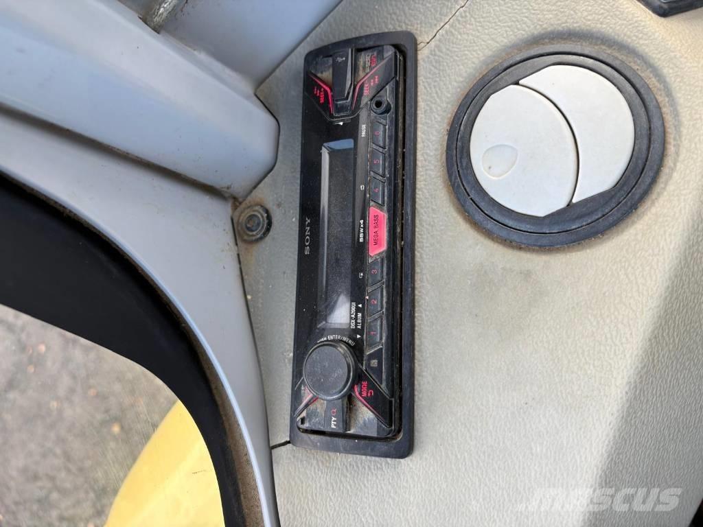 Wacker Neuson DW 90 Minidumper