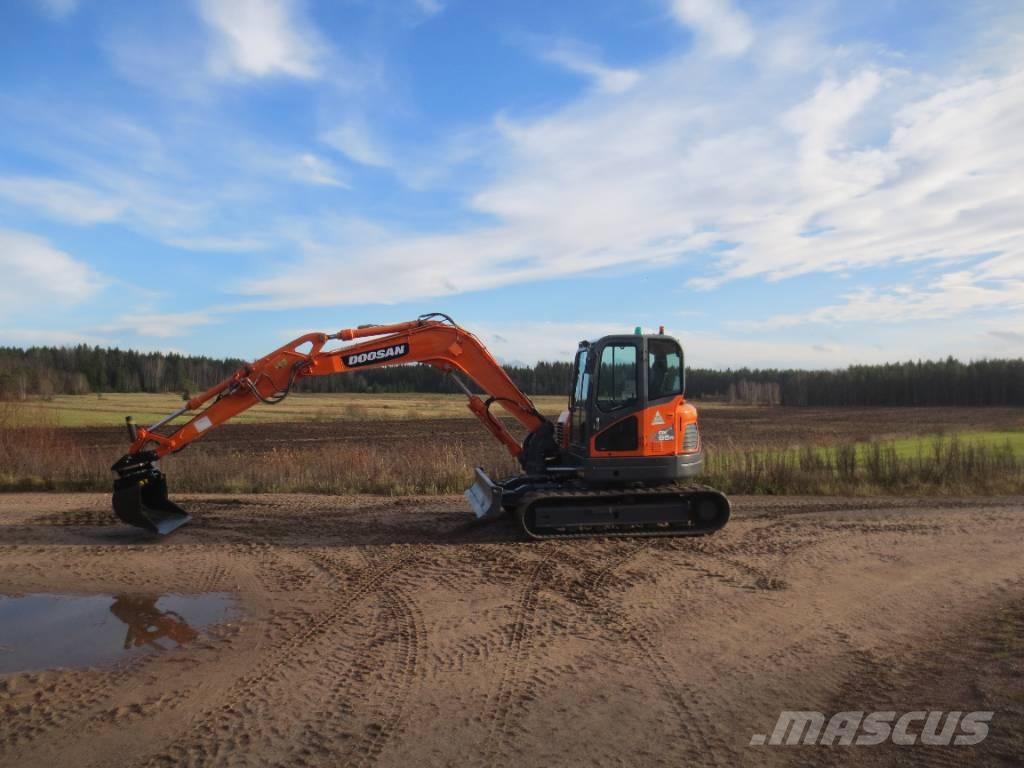 Doosan DX 85 R Midibagger  7t - 12t