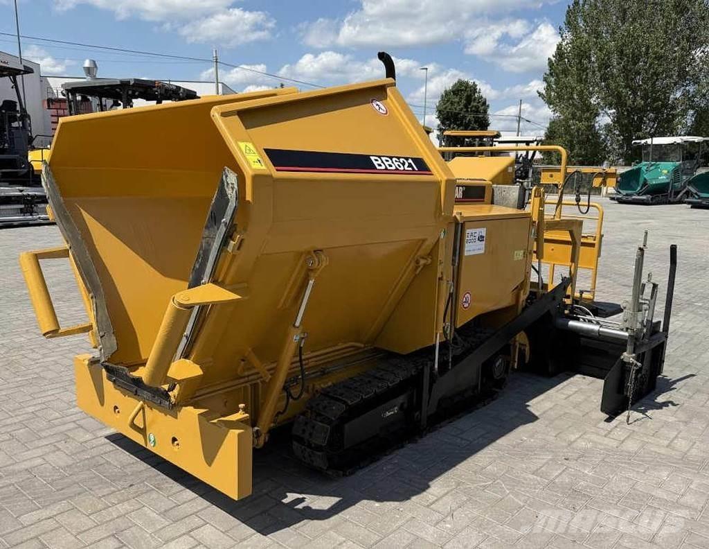 CAT BB 621C Strassenfertiger
