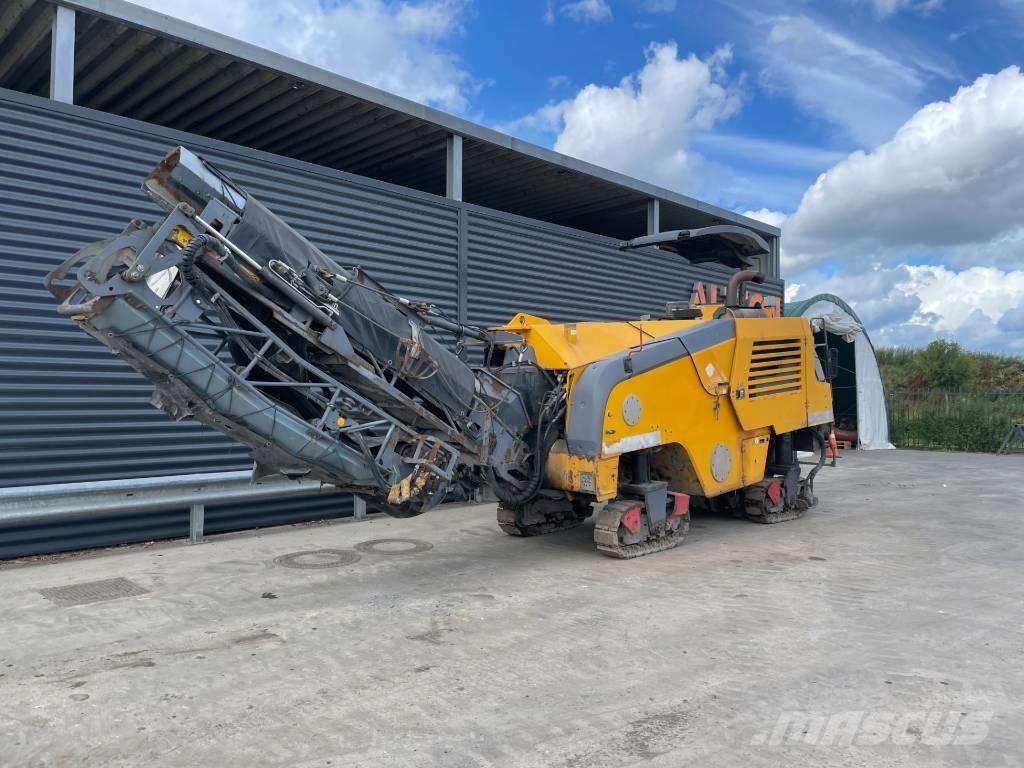 Wirtgen W 100 F Asphaltfräsen