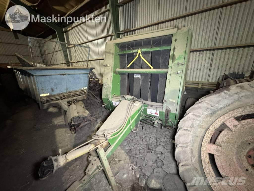 John Deere 545 Rundballenpressen