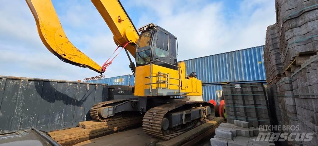 Liebherr R 934 C EW Materialumschlag