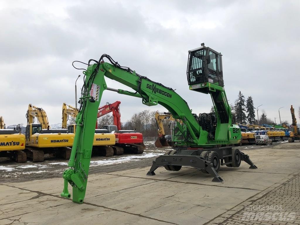 Sennebogen 821 Materialumschlag