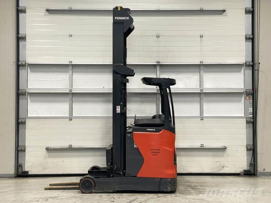 Linde R16 Schubmaststapler
