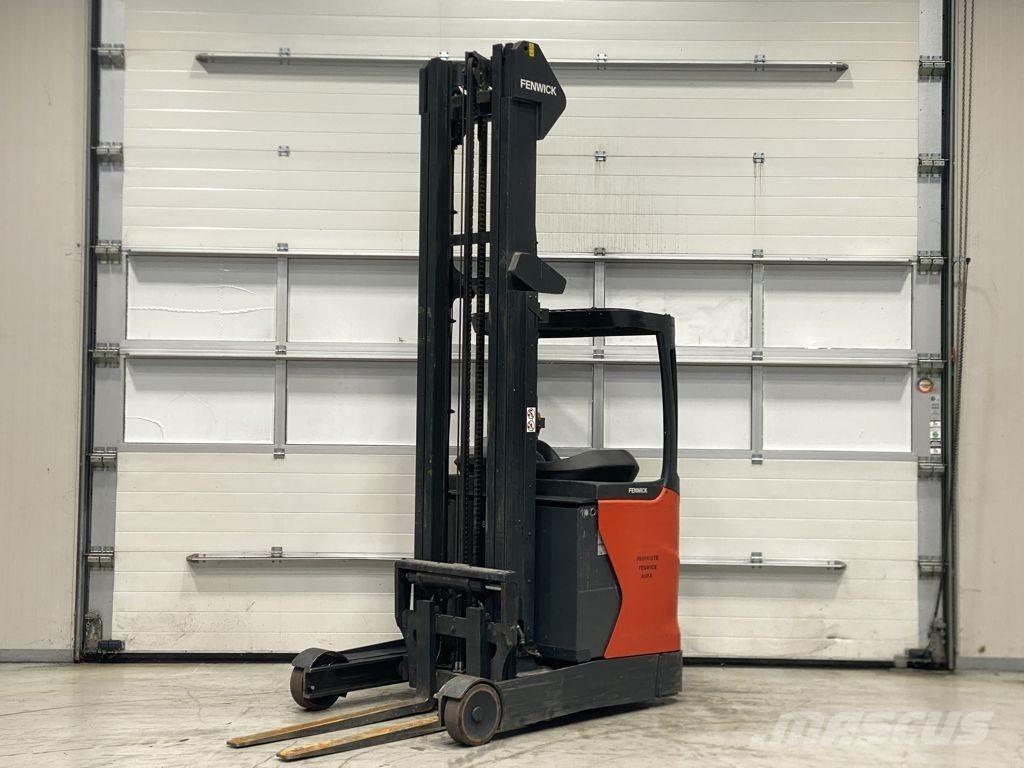 Linde R16 Schubmaststapler