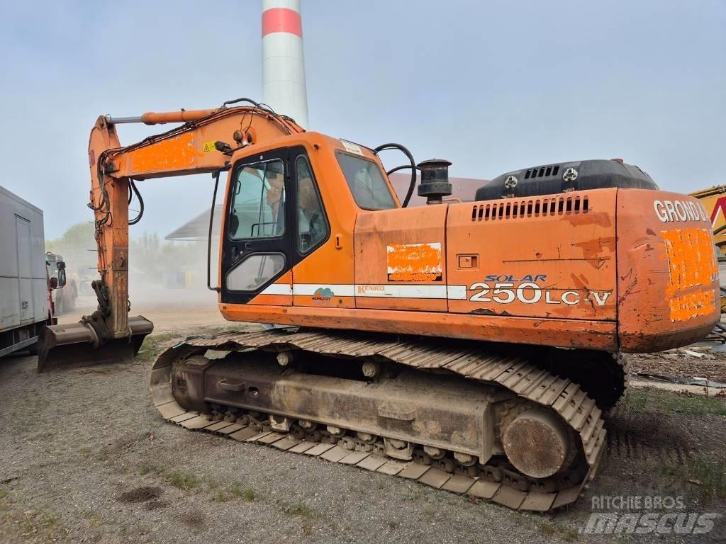 Daewoo S250 Raupenbagger