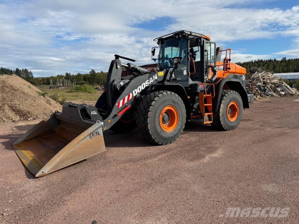 Develon DL 380-7 Radlader