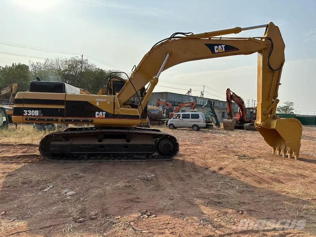 CAT 330 B Raupenbagger