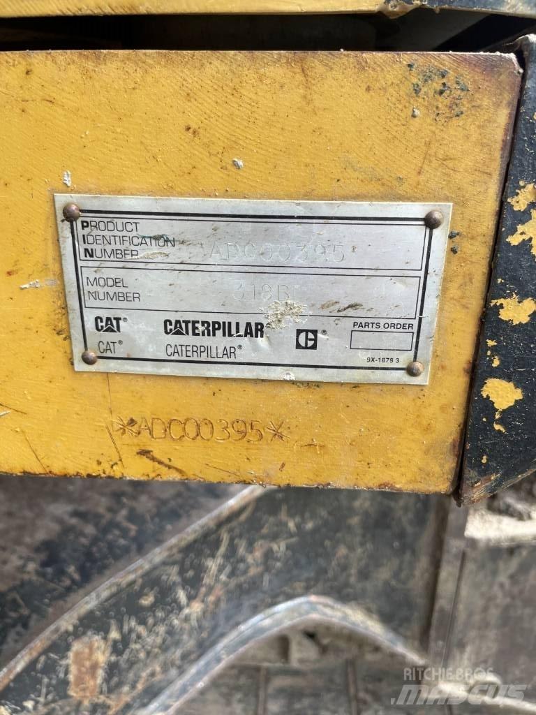 CAT 318 B L Raupenbagger