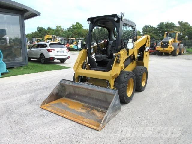 CAT 226 D Kompaktlader