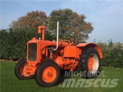Allis-Chalmers U Traktoren