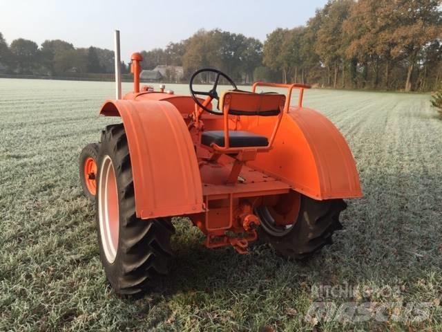 Allis-Chalmers U Traktoren