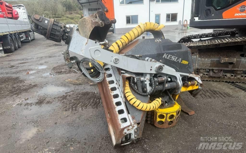 Doosan DX 235 Harwarder