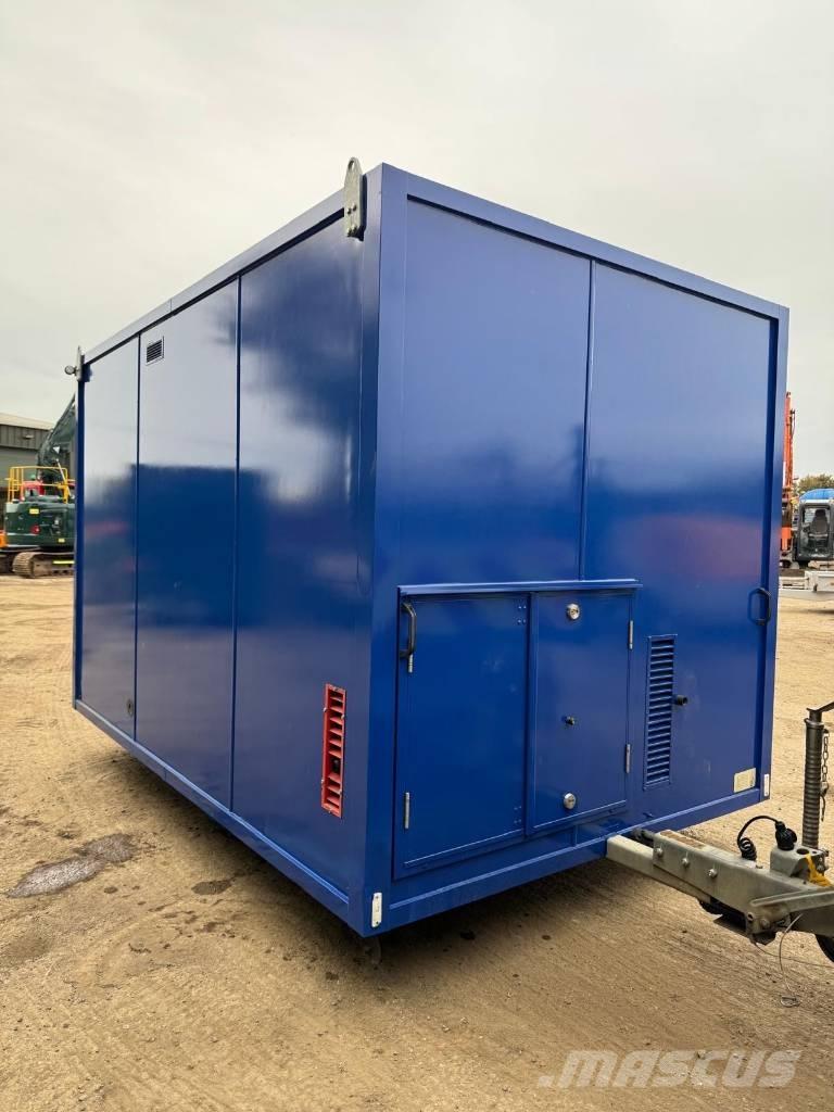  AJC WELFARE Bauwagen