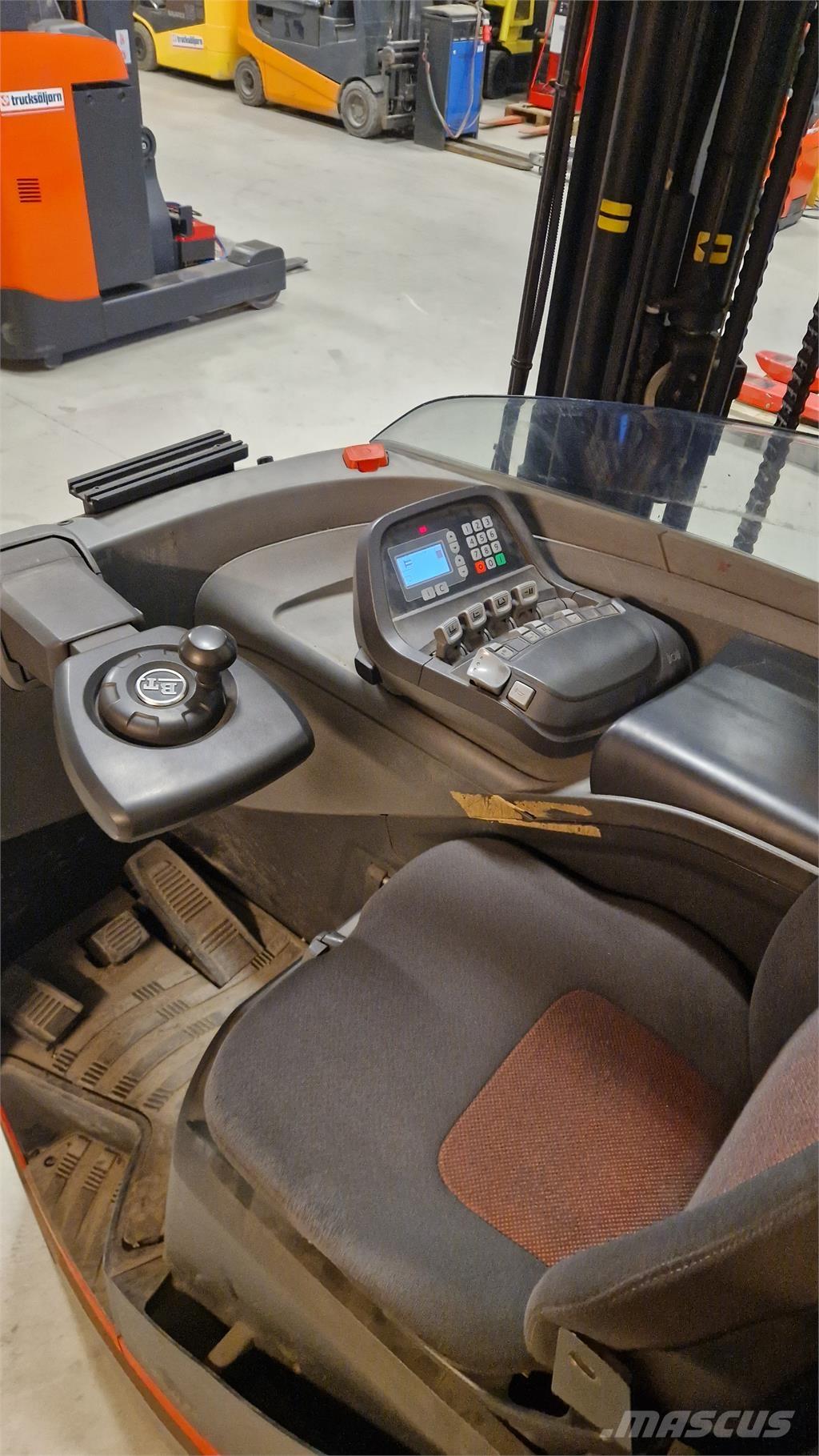 BT RRE160E Schubmaststapler