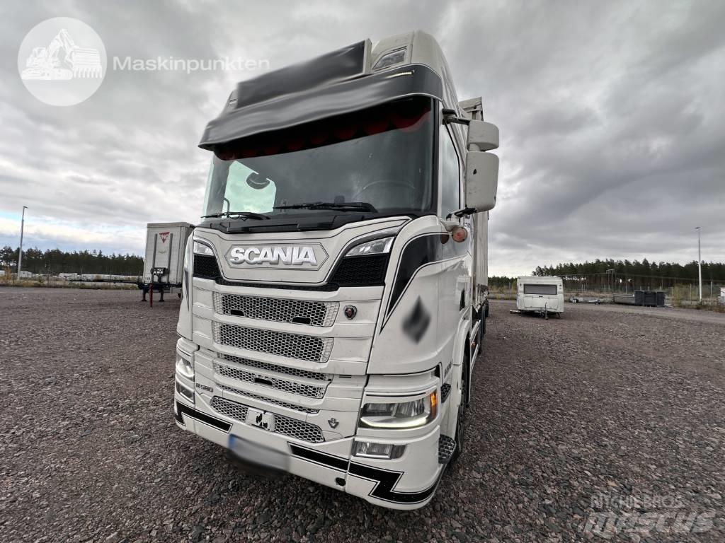 Scania R 580 Containerwagen