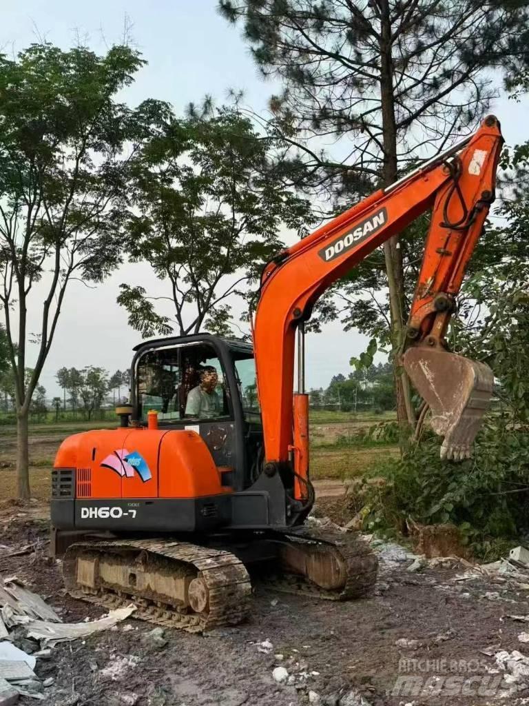 Doosan DH60 Minibagger < 7t